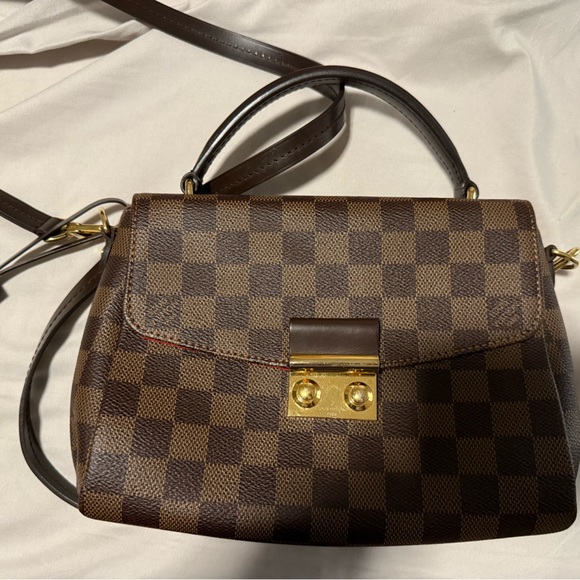 LV bag for sale! Original! I have the dust bag and possibly the box as well!